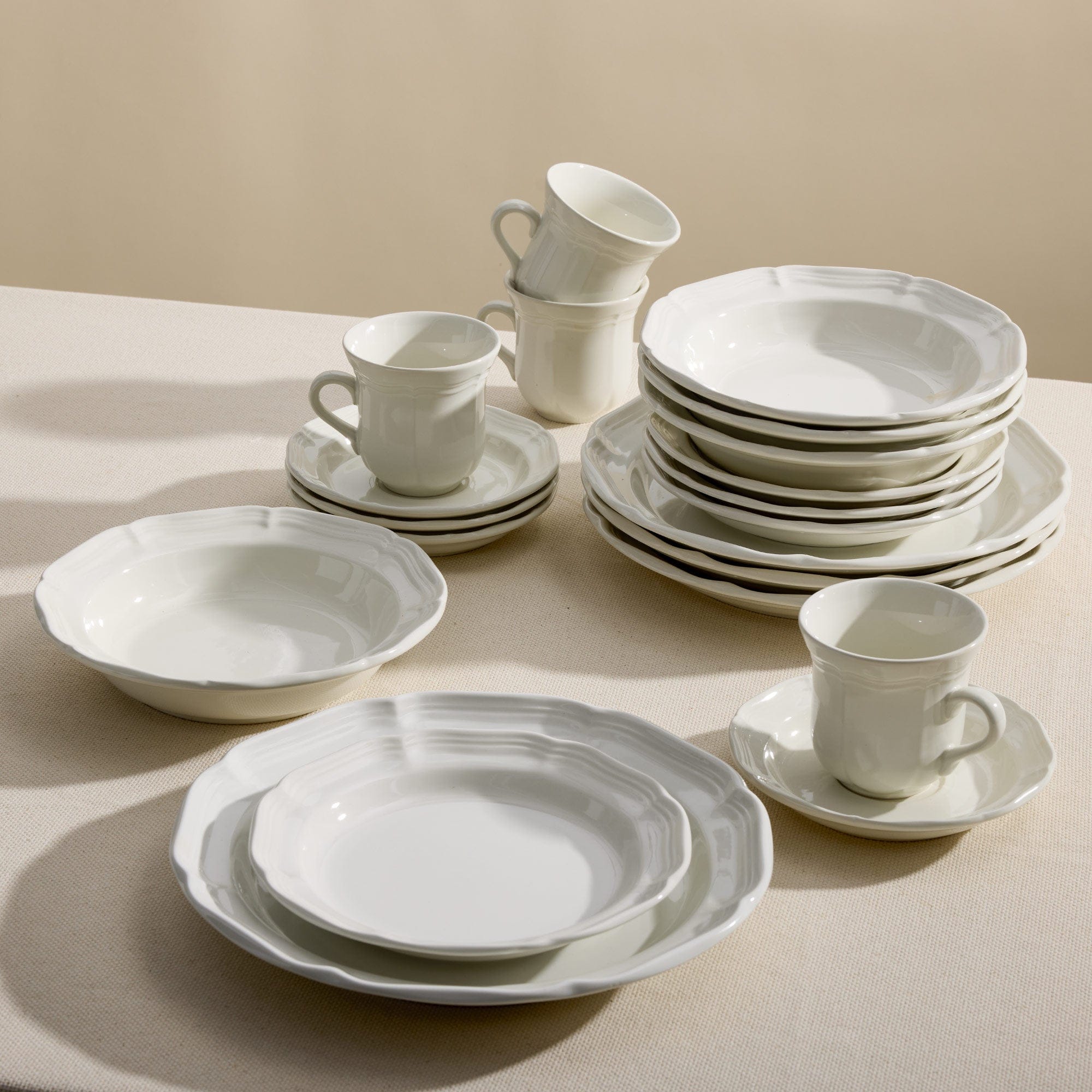 French Countryside® 40 Piece Dinnerware Set, Service for 8